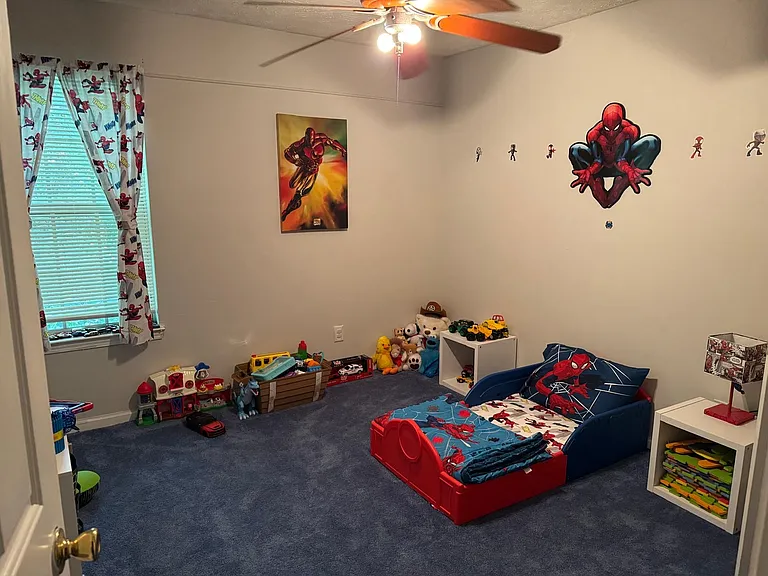464 Village Bluff Ct — Photo 10