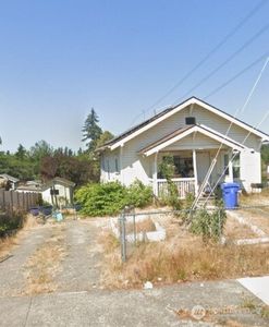 8402 Yakima Avenue, Tacoma, WA, 98444