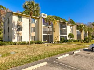 3101 Lake Pine Way APT B2, Tarpon Springs, FL 34688