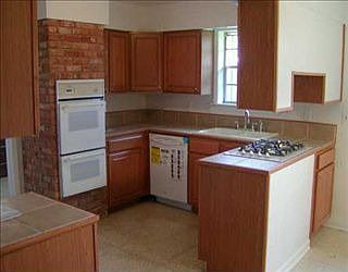4th image of 4105 Courtland Dr