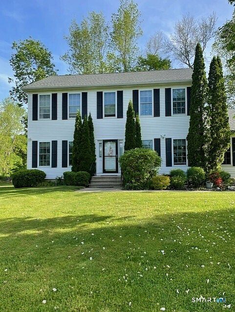 1st image of 15 Mulberry Lane