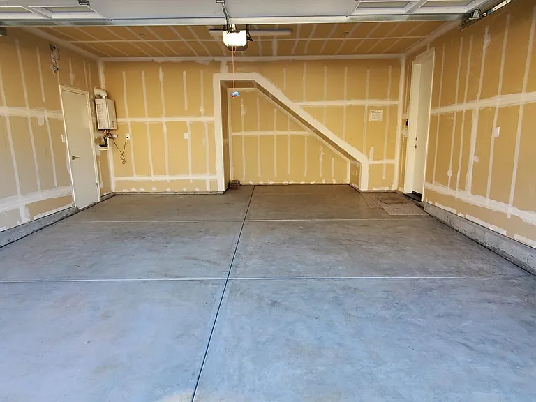 Attached 2 car garage