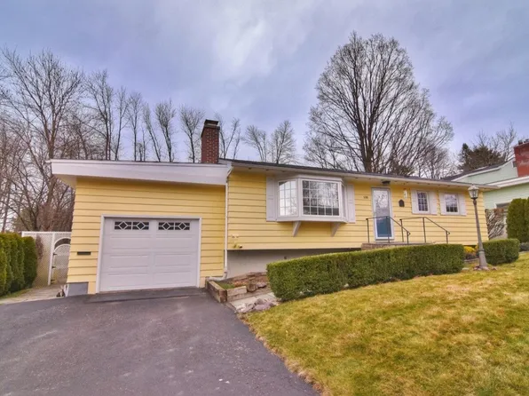 100 Lakeview Drive, Shelburne, VT 05482