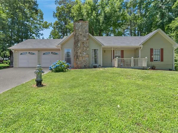 22 Hillside Ct, Ellenwood, GA 30294