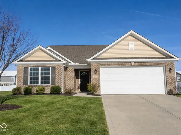 4678 W Otway Ln, New Palestine, IN 46163