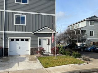 7831 Jacqueline Way, White City, OR 97503