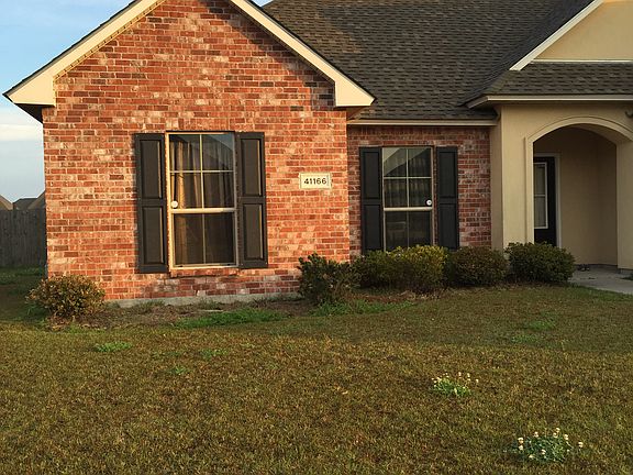 3rd image of 41166 Citadel Dr