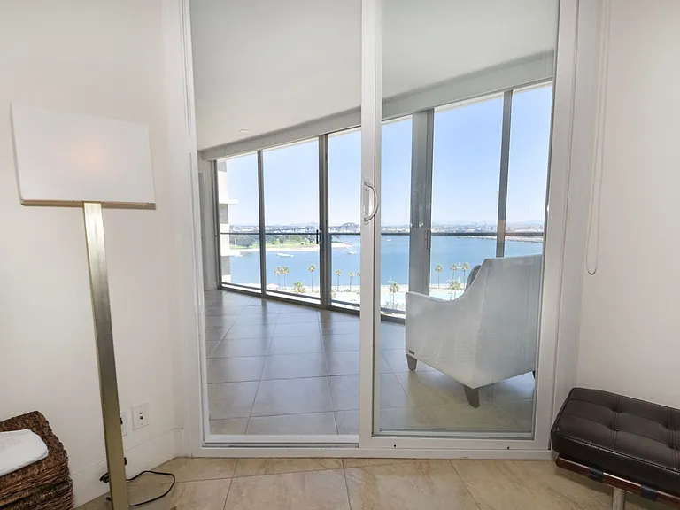 1820 Avenida Del Mundo #805 — Photo 17