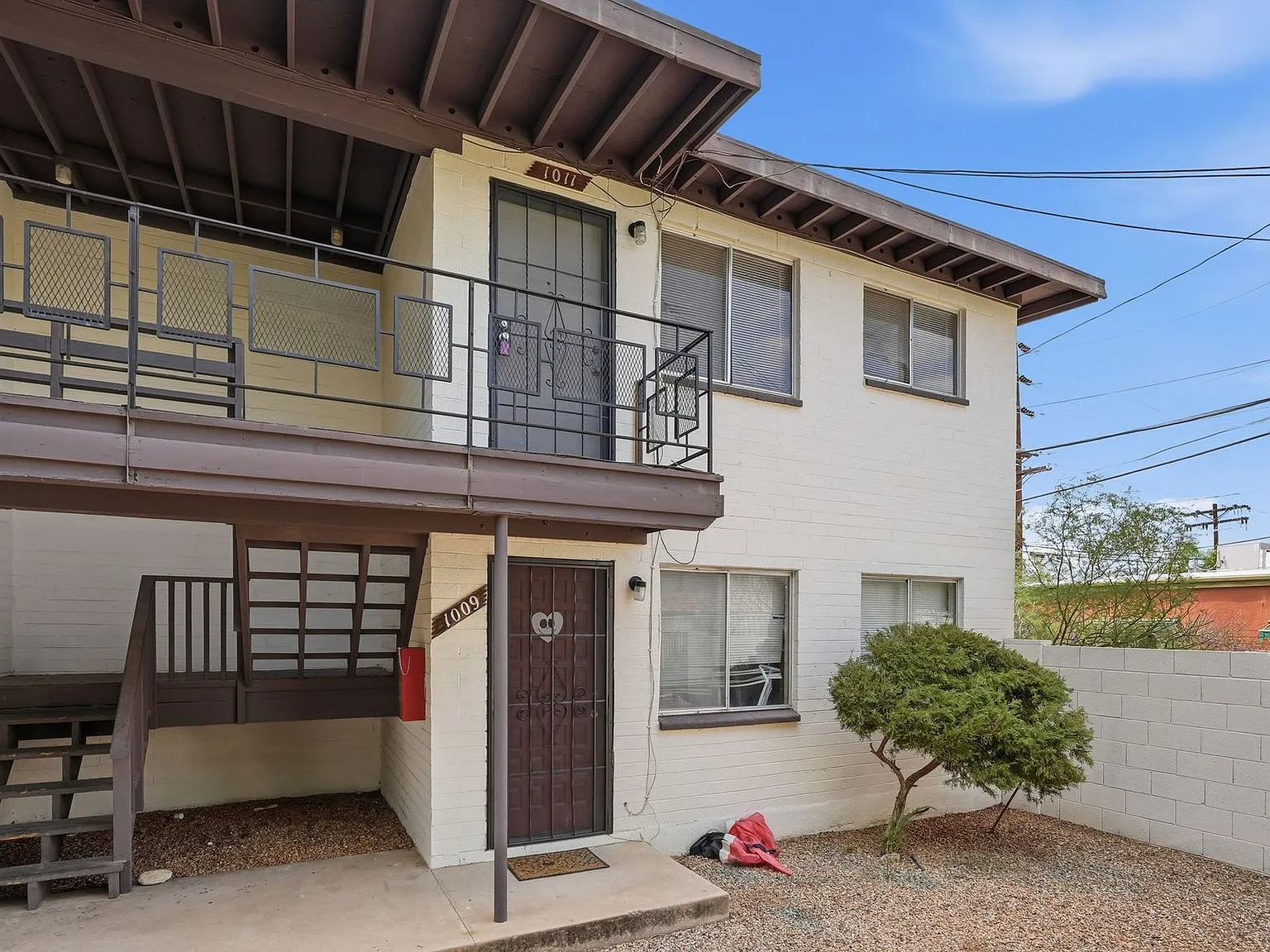 **Half a months rent off** Act now! — Photo 4