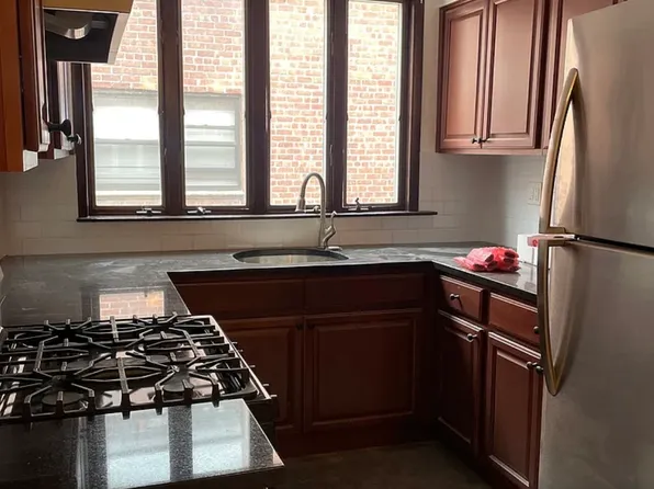 2420 East 14th Street image 7 of 7