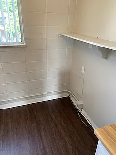 Highland Square Apartments — Photo 25