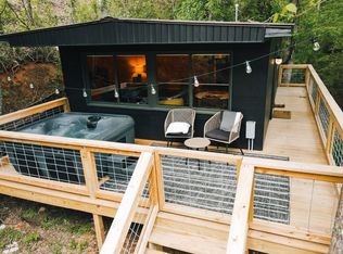 50 Moonshine Rdg, Bryson City, NC 28713