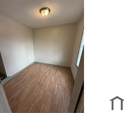 1916 Woodland Ave SW — Photo 3