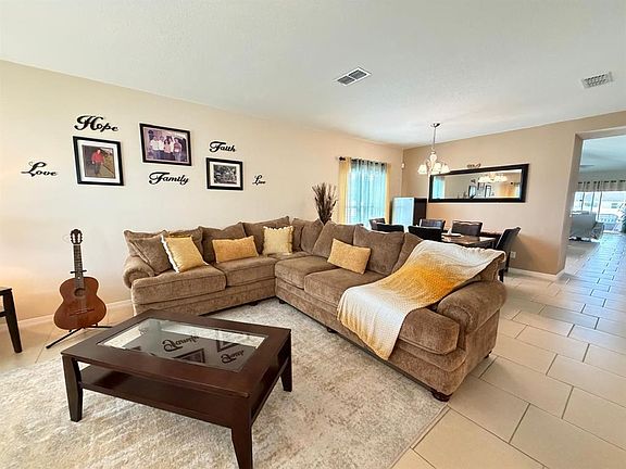 5th image of 4808 ROCKVALE DR