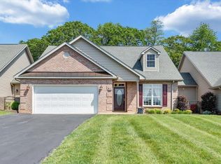 125 Medallion Ct, Daleville, VA 24083