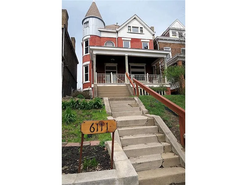 6111 Stanton Ave photo 1