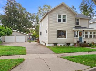 1617 Illinois Ave, Stevens Point, WI 54481