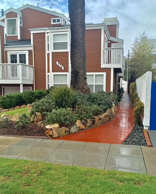 1st image of 714 G Ave APT B