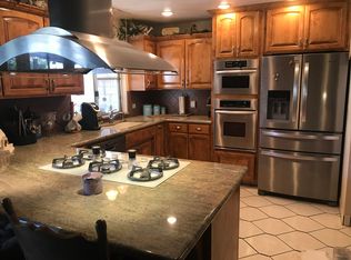 1124 Jamestown St, Tulare, CA 93274
