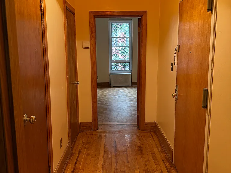 544 E 87th St #2 — Photo 1