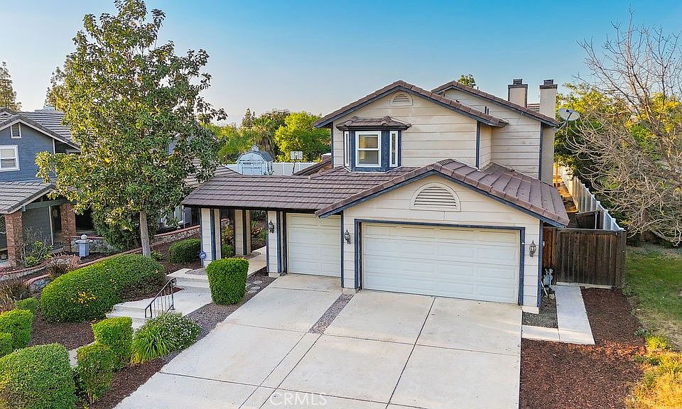 1st image of 19530 Chinotto Ln
