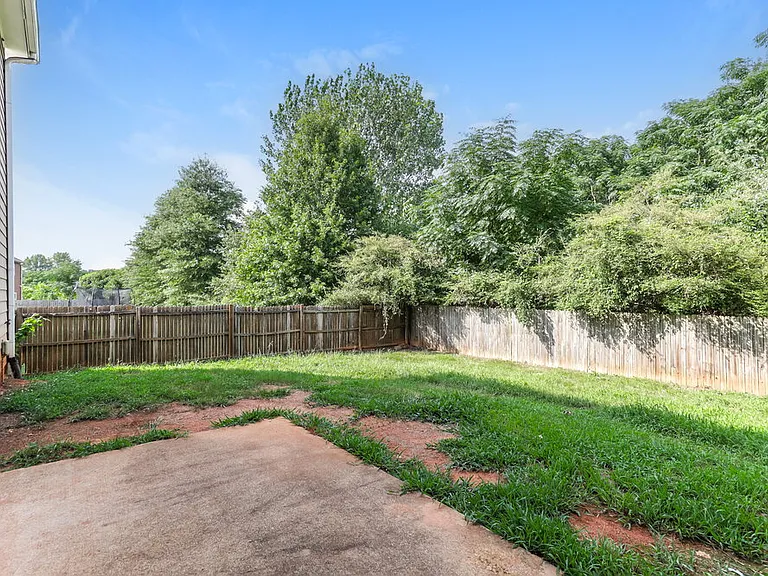 137 Centerra Springs Dr — Photo 17