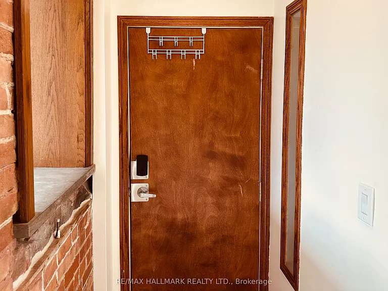 20 Triller Ave #4 — Photo 15