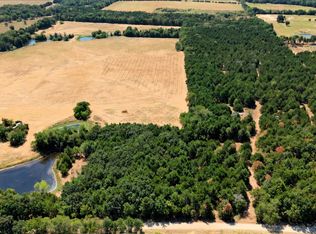 2460 County Road 1220, Savoy, TX 75479