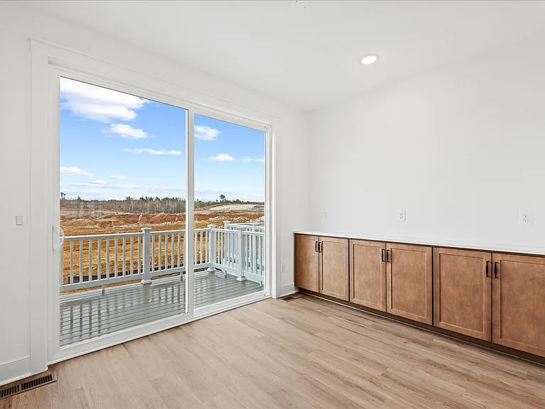 9407 Pacific Elm St — Photo 15