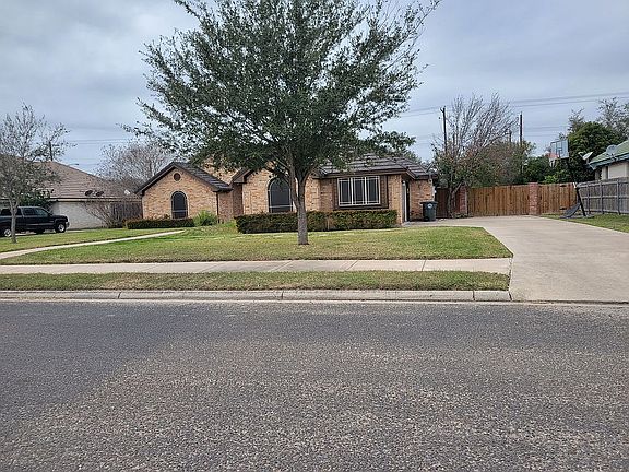 2nd image of 1605 Melissa Rae Dr