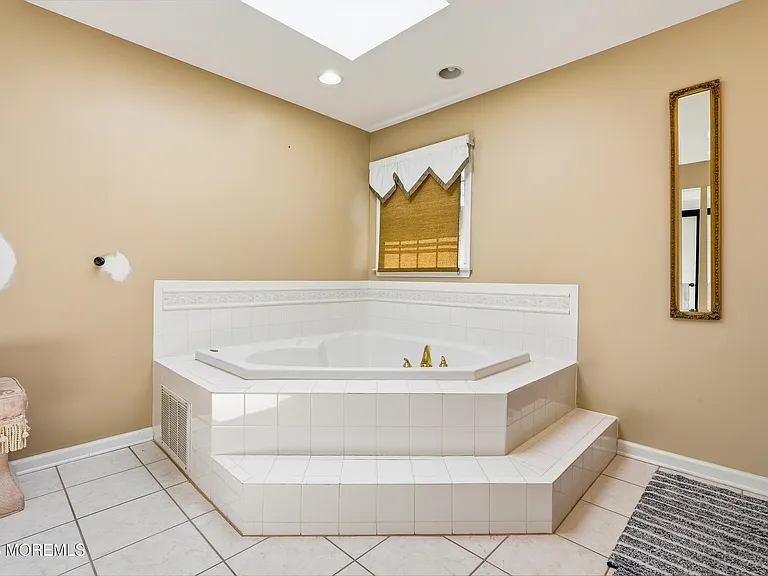 58 Georgetown Rd — Photo 16