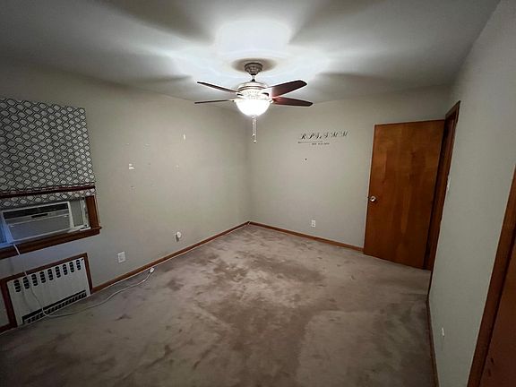 4th image of 62 Kensington Ave