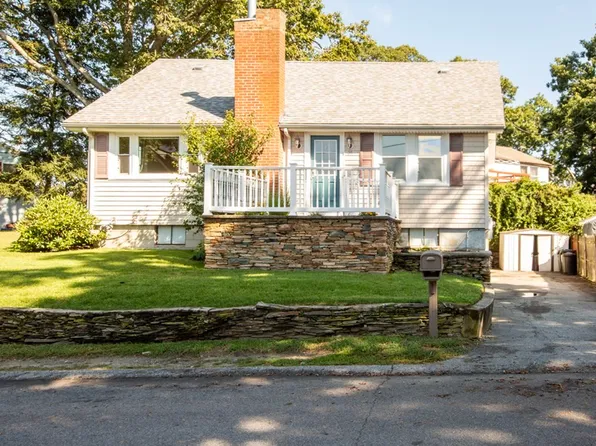 25 Water St, Swansea, MA 02777