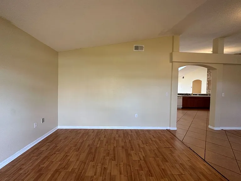 857 Blanc Ct — Photo 5