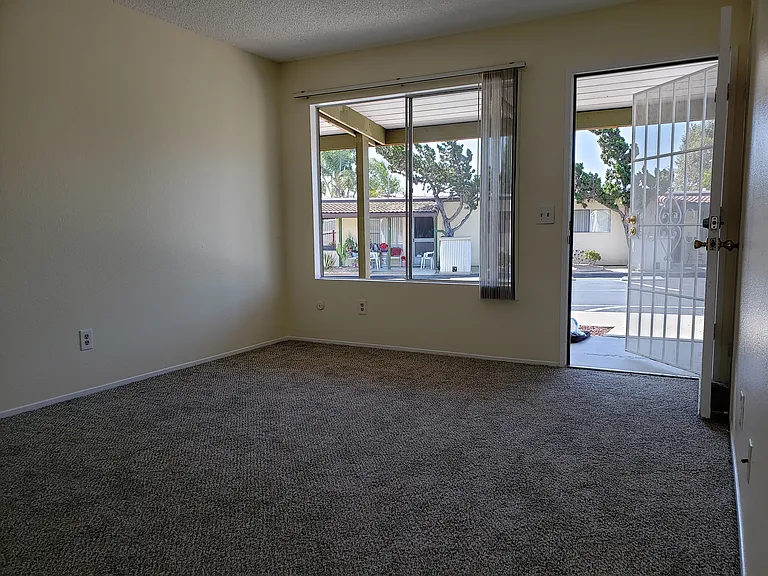 4250-107 Beyer Blvd — Photo 38