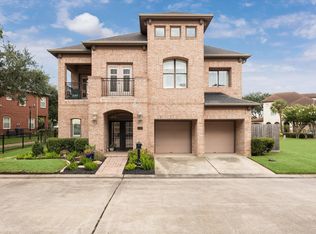 1310 Ketch Ct, League City, TX 77573