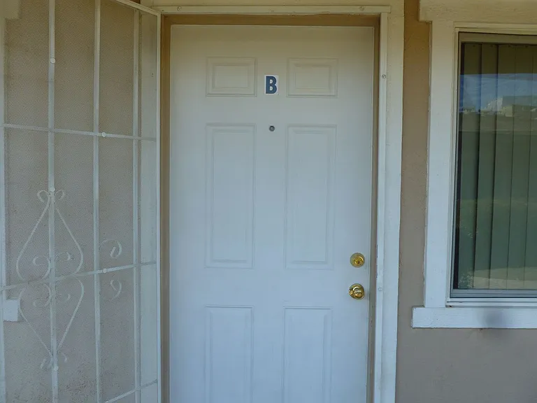 224 W Dakota Ave #B — Photo 12