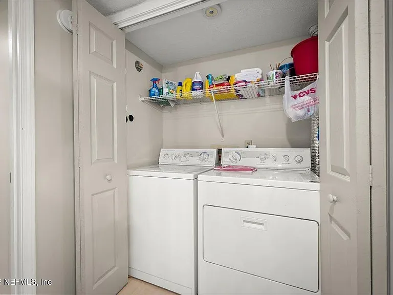 10 Little Bay Harbor Dr — Photo 43