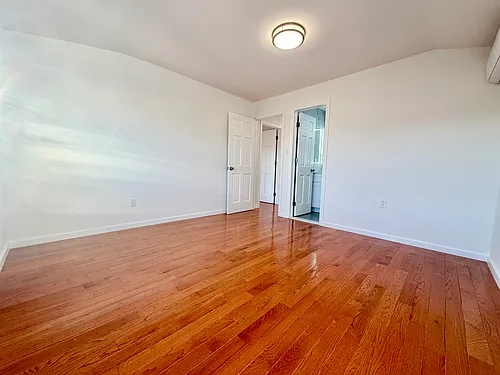 216 Monahan Ave #2F Photo 1 216 Monahan Ave #2F Photo 1