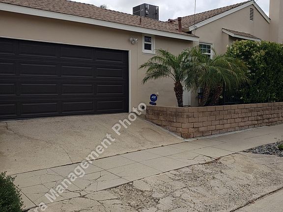 3rd image of 22061 Del Valle St