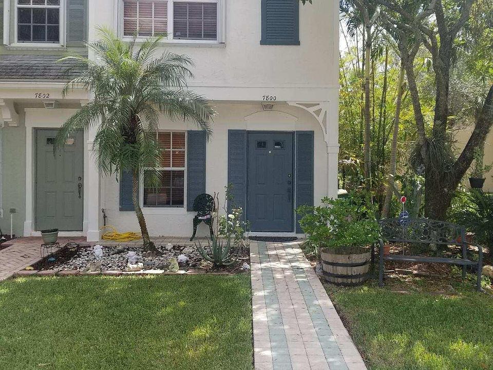 1st image of 7800 Dixie Beach Cir
