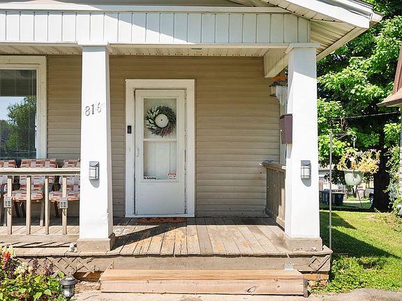 2nd image of 816 Home Ave
