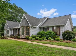 102 Otwell Ln, Jasper, AL 35504