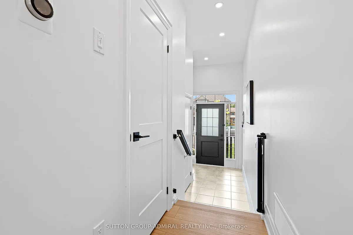 Building Photo - 1026 Wright Dr