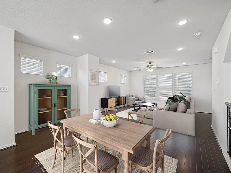 8604 Hollyoaks Creek Ln — Photo 16