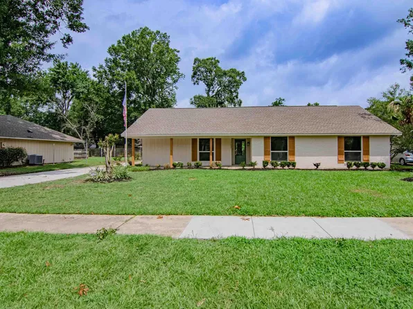 17637 Sharpsburg Ave, Baton Rouge, LA 70817