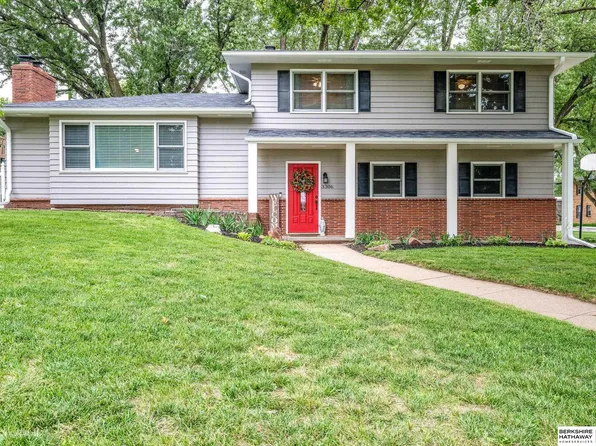 3306 S 107th St, Omaha, NE 68124
