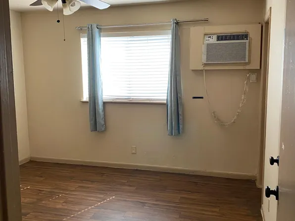 2515 Louise St, Denton, TX