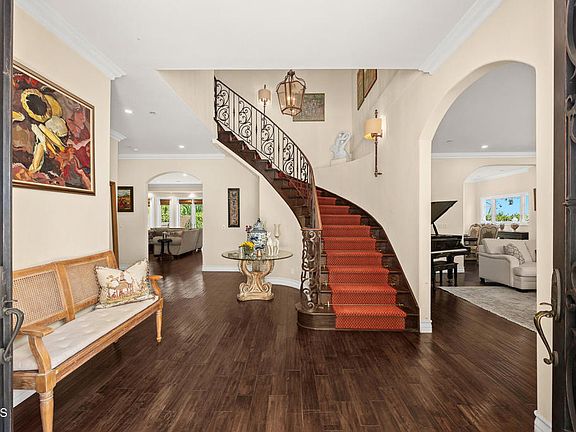 5th image of 574 Camillo Rd