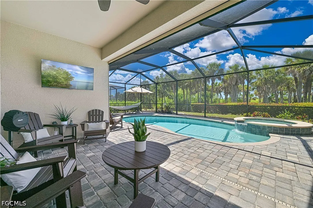 4 bed, 3.0 bath, 2032 sqft, $7,500 — Photo 3